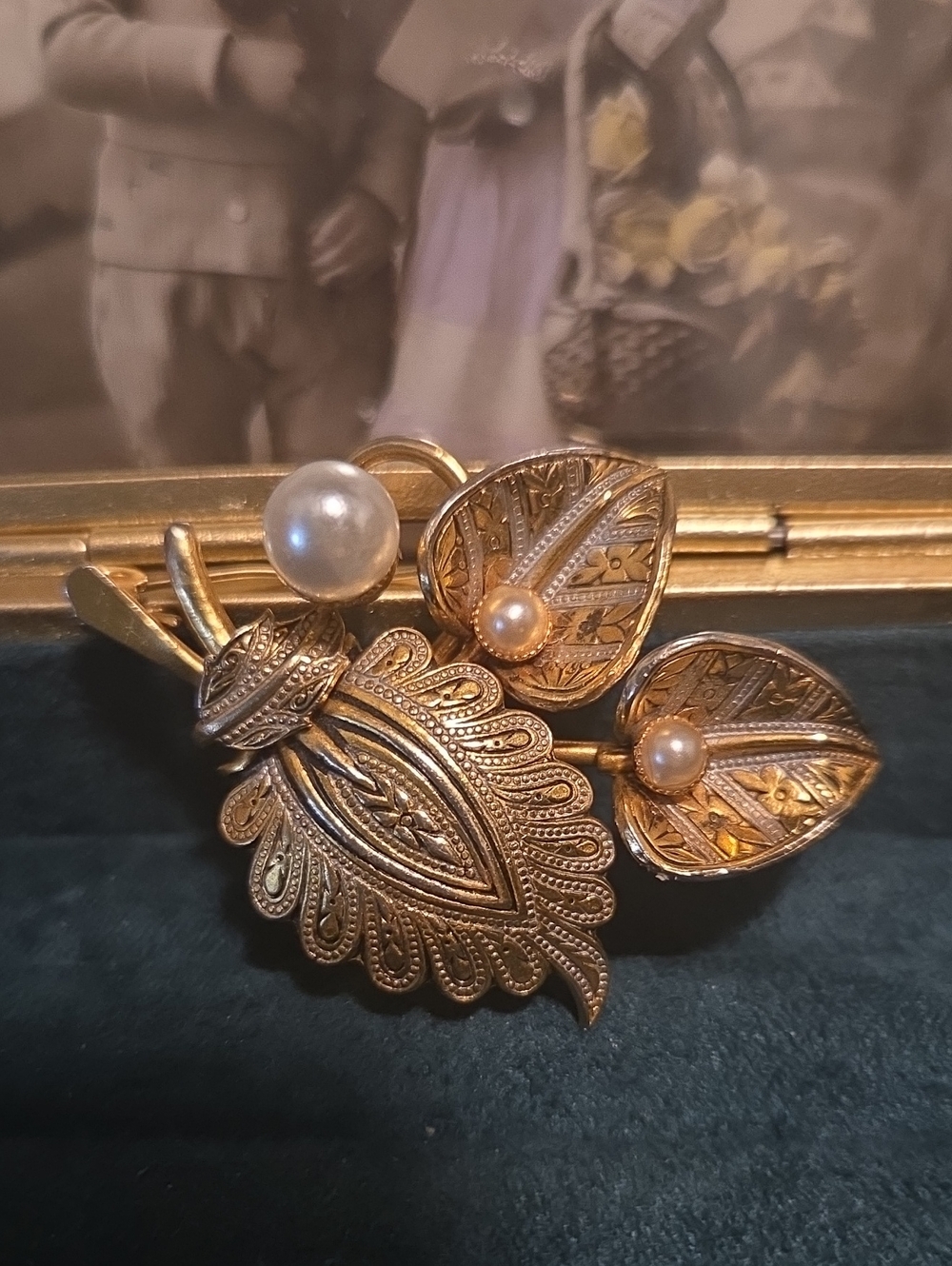 Damascene Gold Tone Leaf and Pearl Brooch